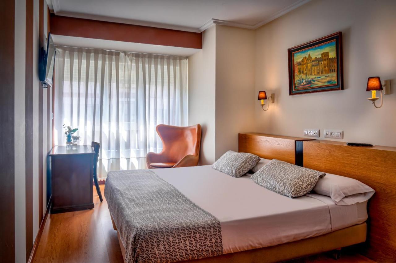 Hostel Costa Gijon Ngoại thất bức ảnh