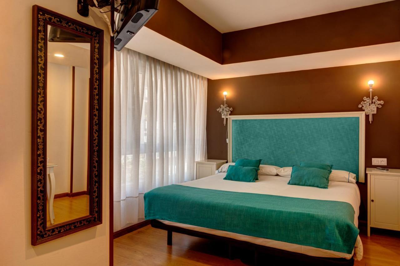 Hostel Costa Gijon Ngoại thất bức ảnh