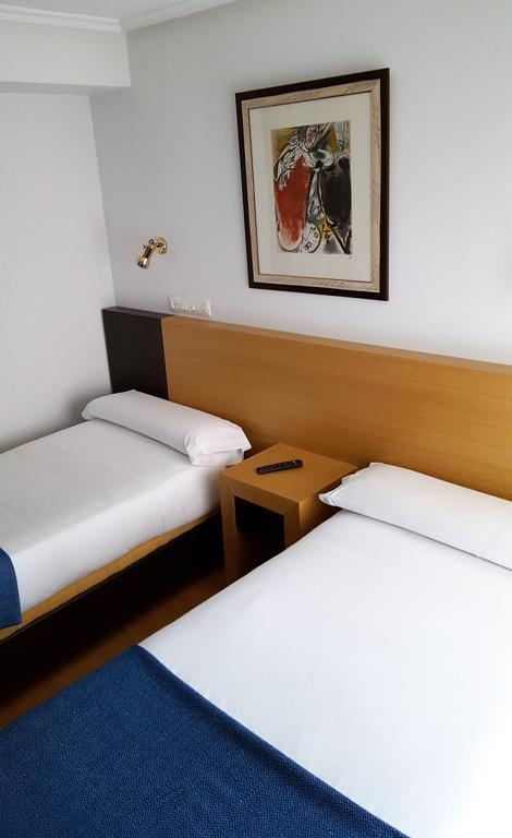 Hostel Costa Gijon Ngoại thất bức ảnh